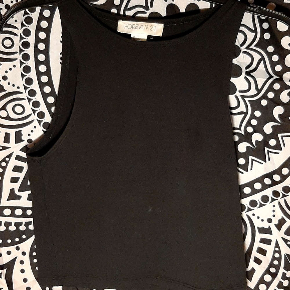 Cropped Black tank top